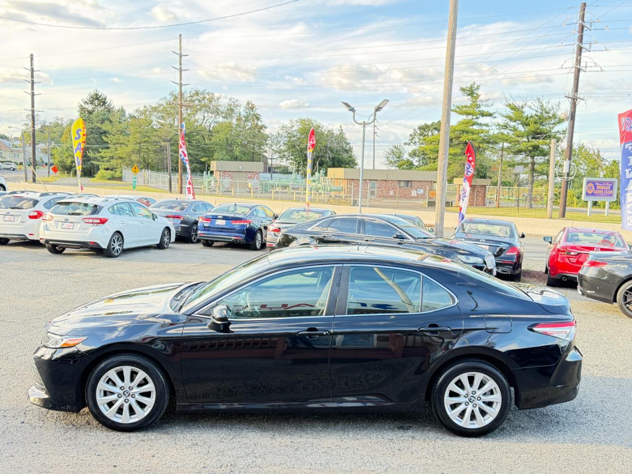 Toyota Camry LE Auto (Natl) 2018