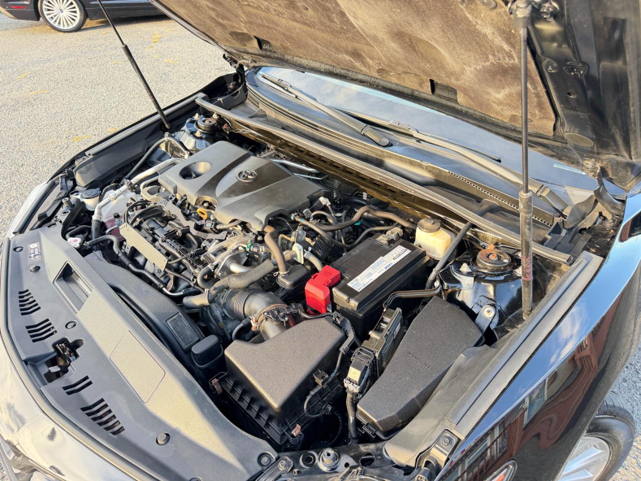Toyota Camry LE Auto (Natl) 2018