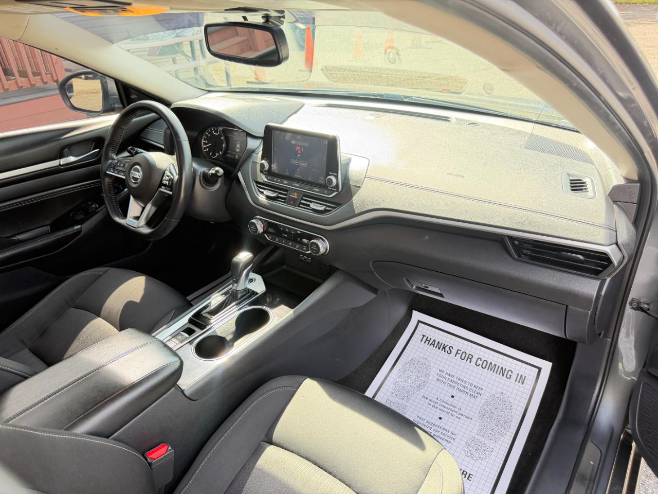 Nissan Altima 2.5 SV AWD Sedan 2020