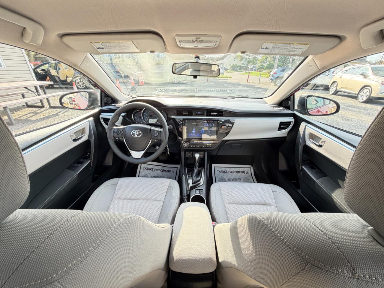 Toyota Corolla 4dr Sedan LE Auto 2014