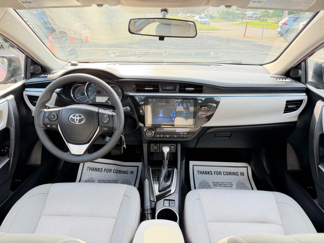 Toyota Corolla 4dr Sedan LE Auto 2014