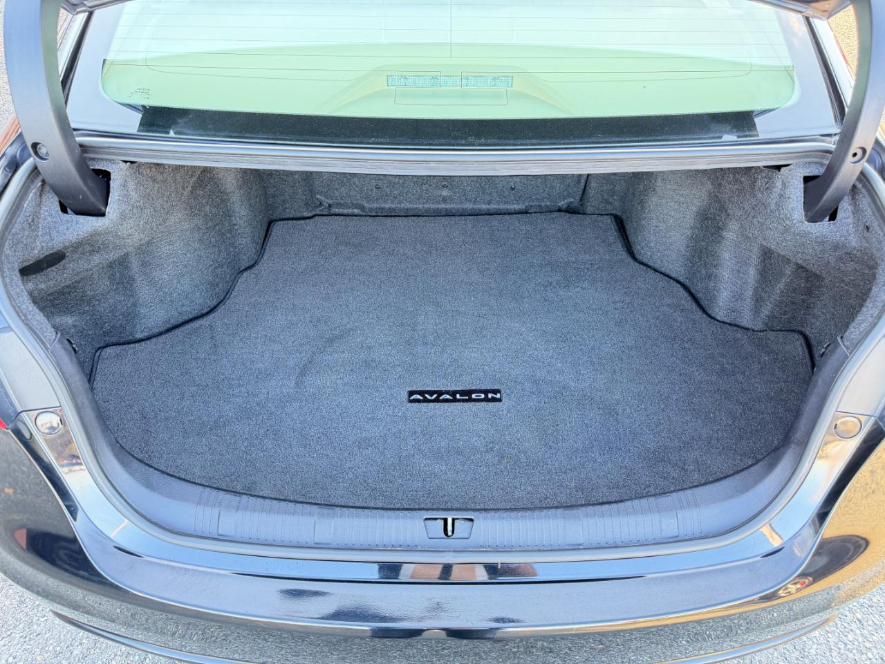 Toyota Avalon XLE Premium 2015