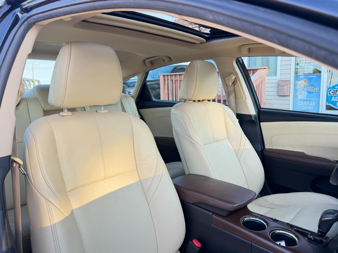 Toyota Avalon XLE Premium 2015