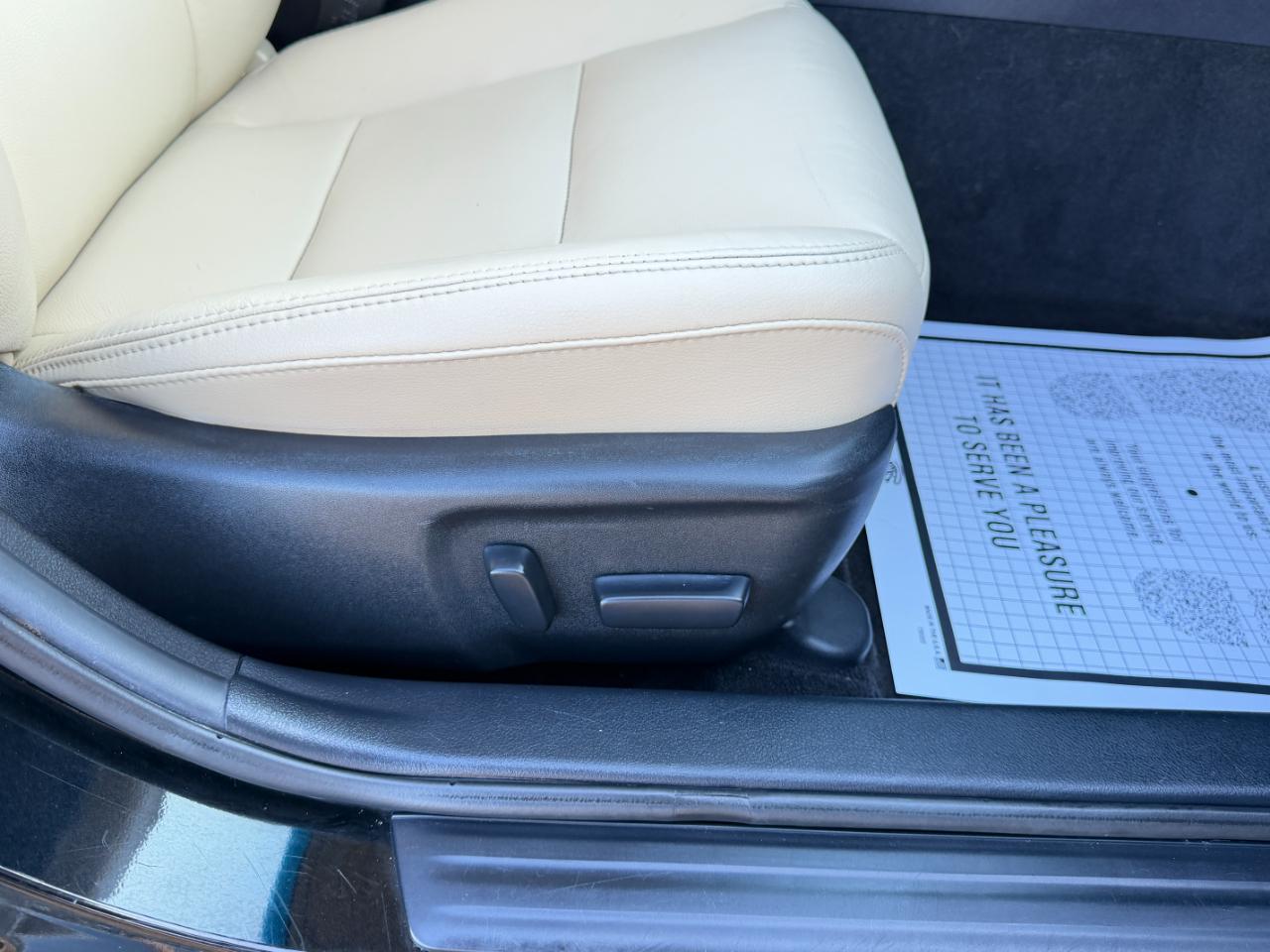 Toyota Avalon XLE Premium 2015