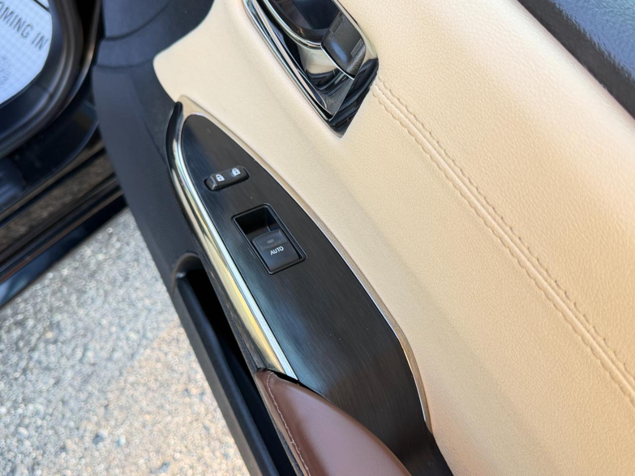 Toyota Avalon XLE Premium 2015