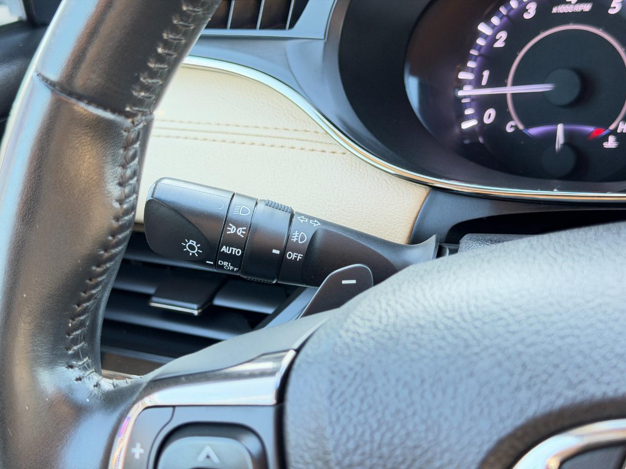 Toyota Avalon XLE Premium 2015