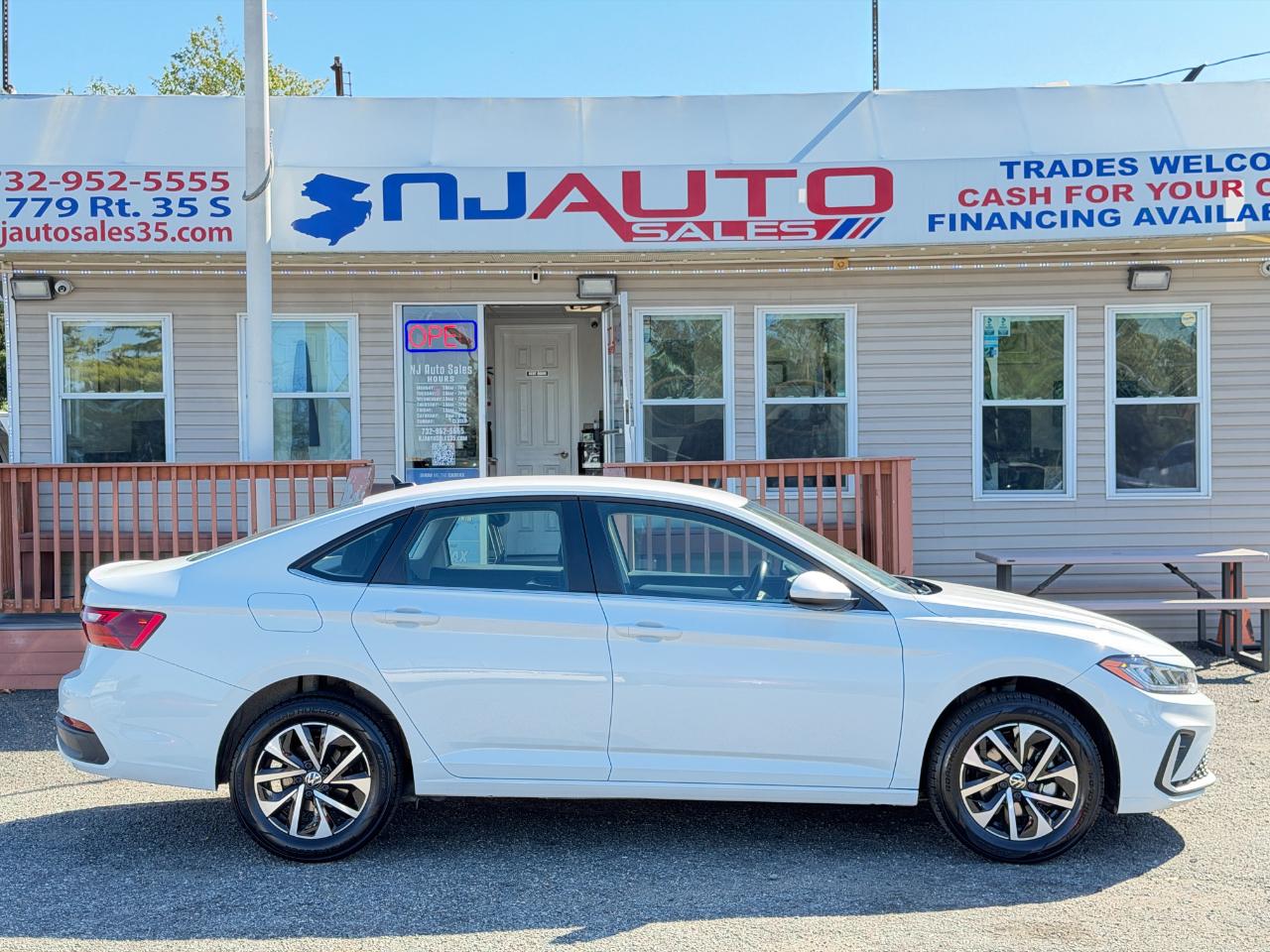 Volkswagen Jetta S Auto 2025