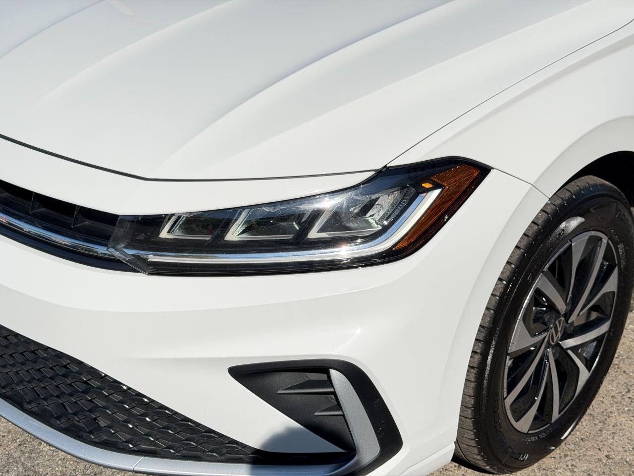 Volkswagen Jetta S Auto 2025