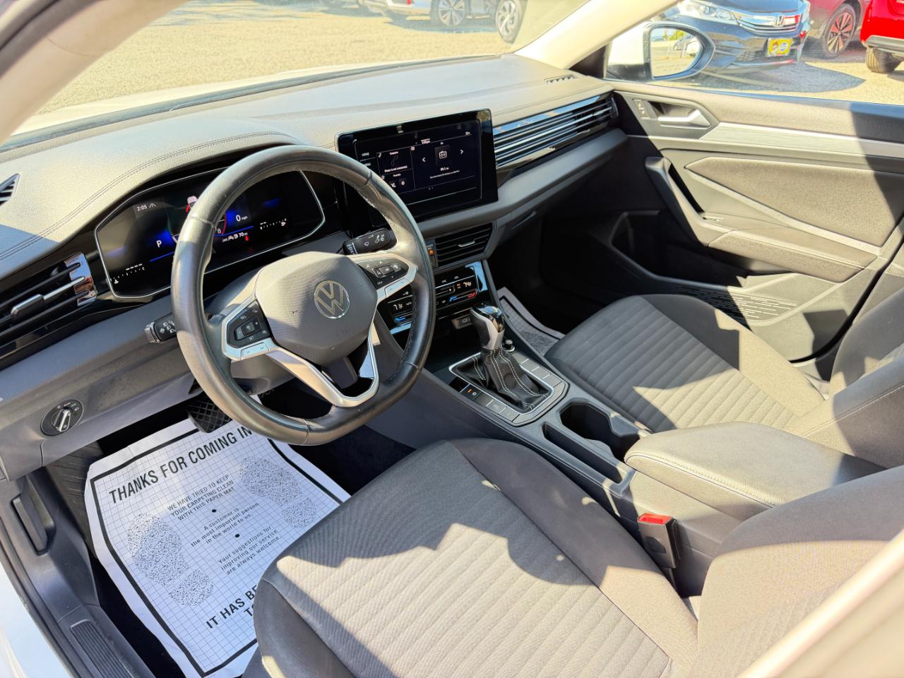 Volkswagen Jetta S Auto 2025