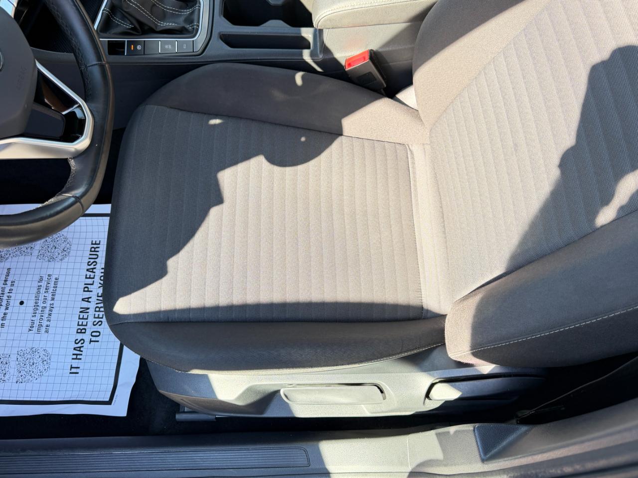 Volkswagen Jetta S Auto 2025