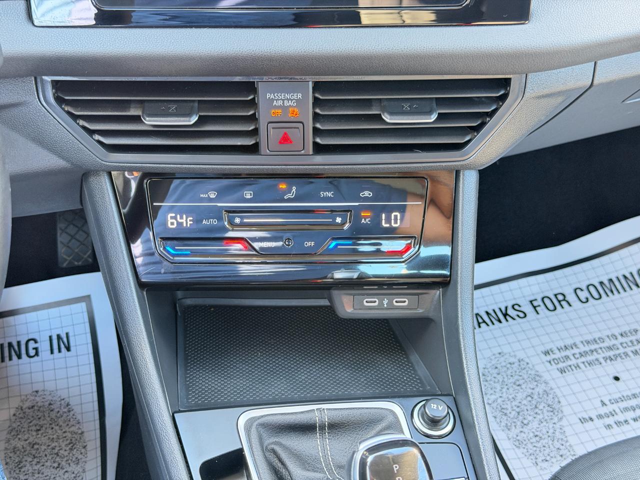 Volkswagen Jetta S Auto 2025