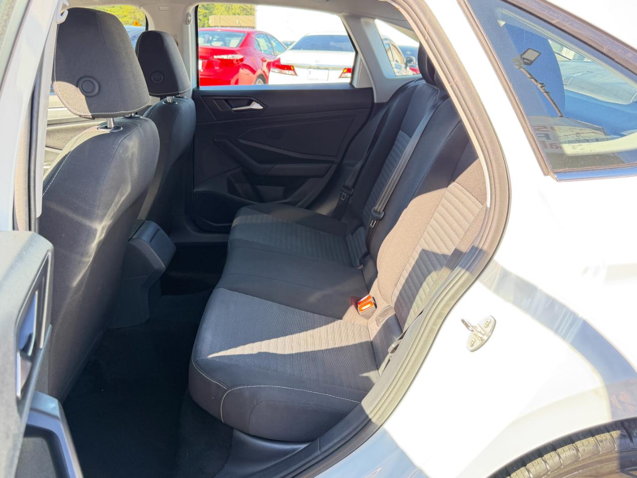 Volkswagen Jetta S Auto 2025