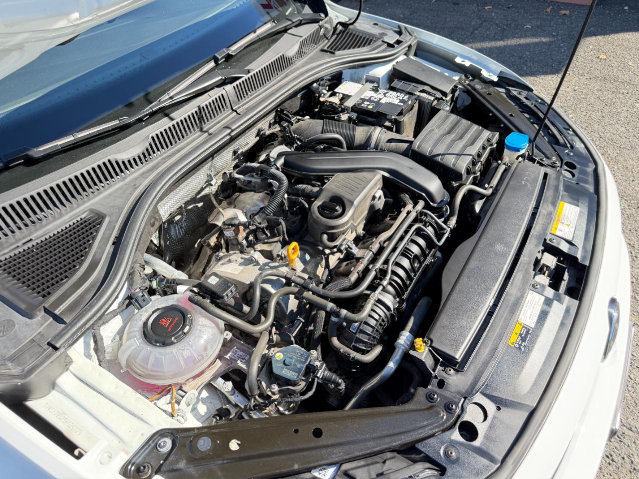 Volkswagen Jetta S Auto 2025