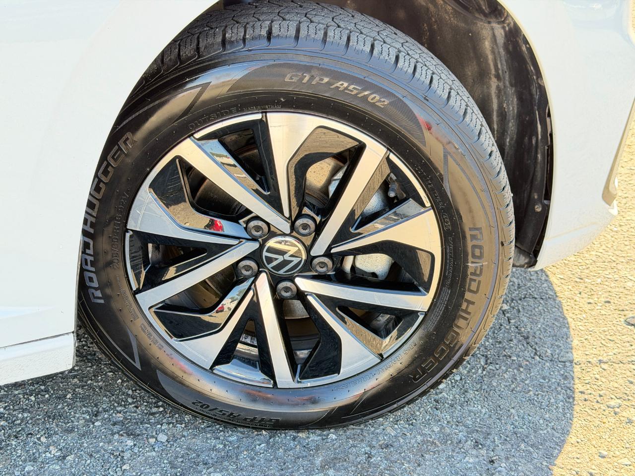 Volkswagen Jetta S Auto 2025