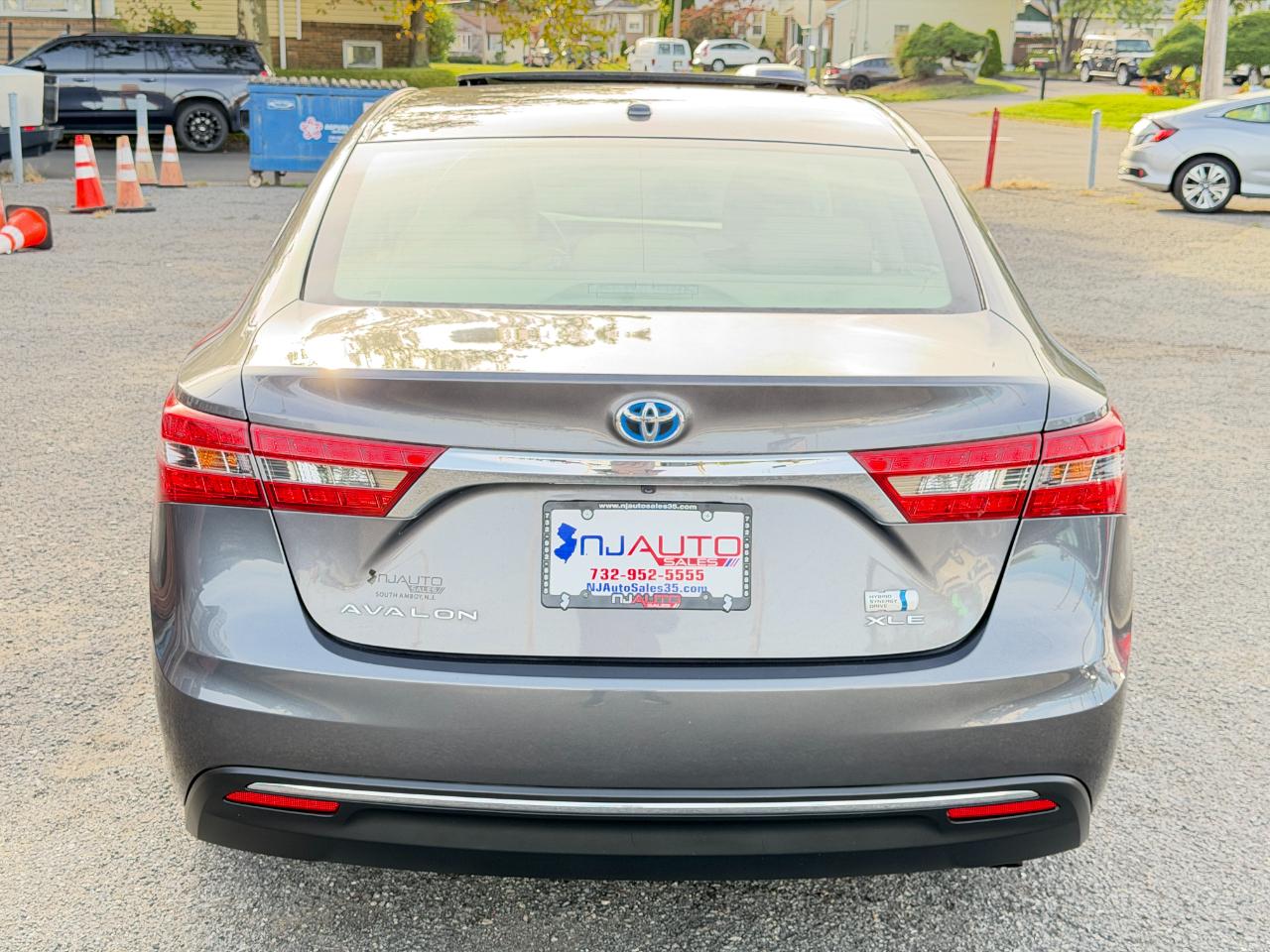 Toyota Avalon Hybrid 4dr Sdn XLE Premium (Natl) 2016