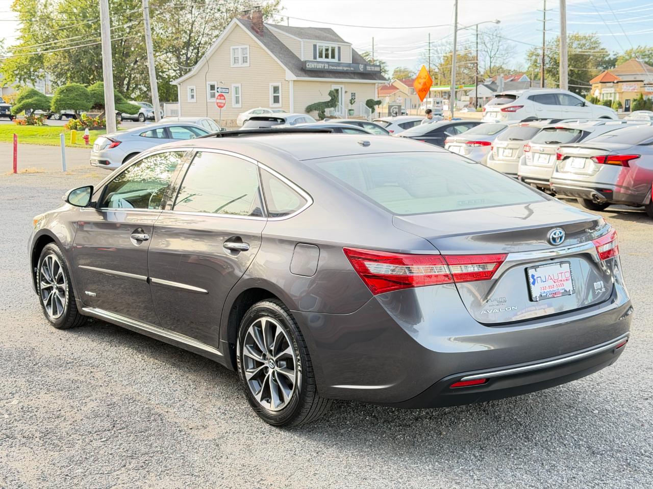 Toyota Avalon Hybrid 4dr Sdn XLE Premium (Natl) 2016