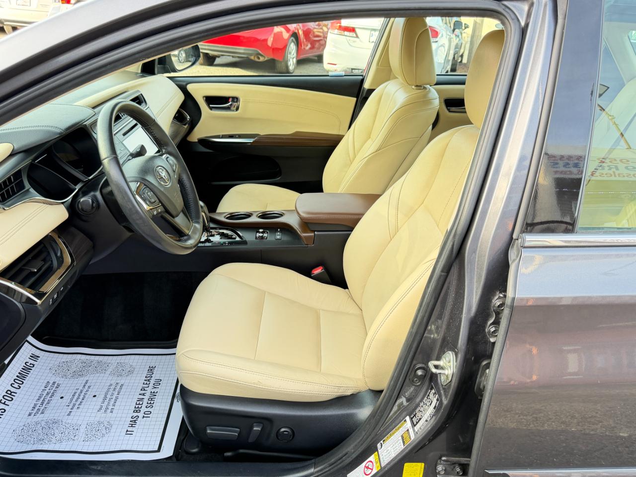 Toyota Avalon Hybrid 4dr Sdn XLE Premium (Natl) 2016
