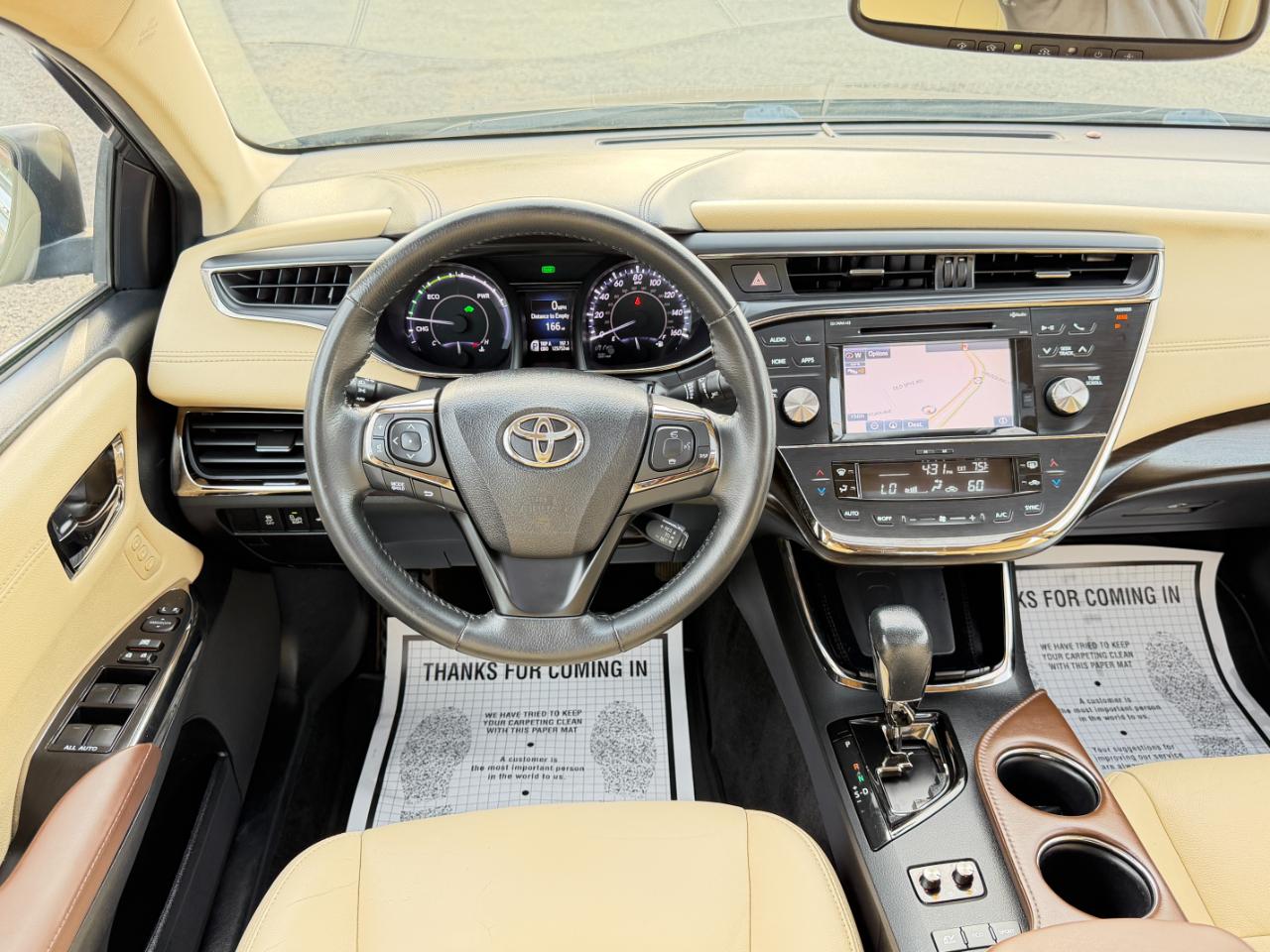 Toyota Avalon Hybrid 4dr Sdn XLE Premium (Natl) 2016