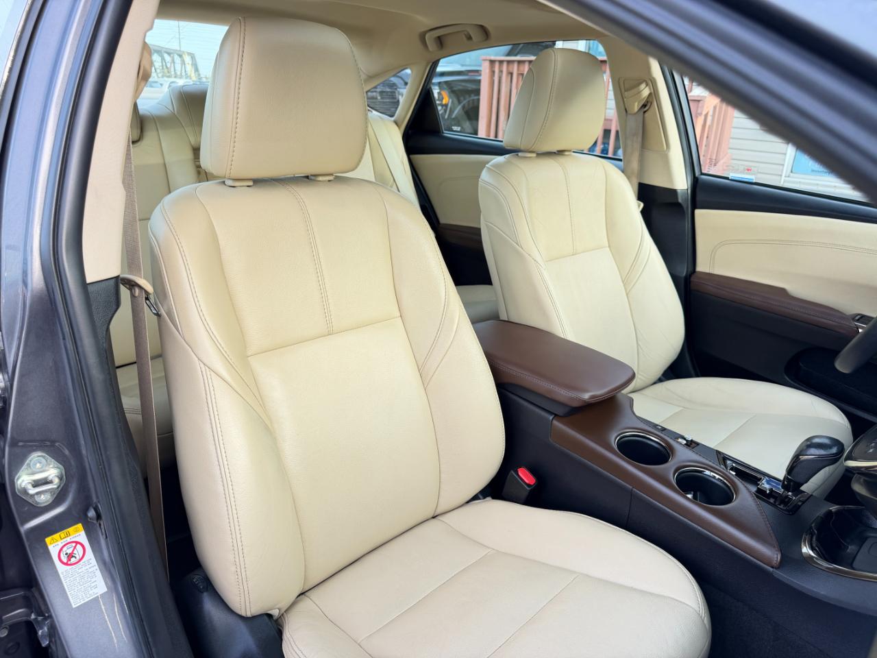 Toyota Avalon Hybrid 4dr Sdn XLE Premium (Natl) 2016