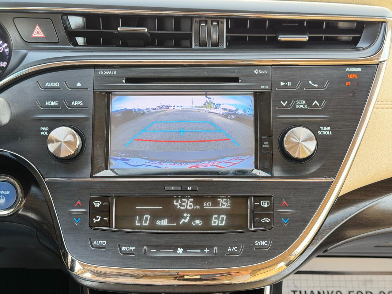 Toyota Avalon Hybrid 4dr Sdn XLE Premium (Natl) 2016