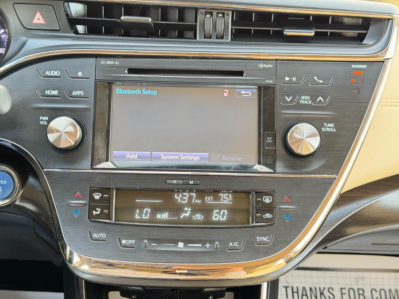 Toyota Avalon Hybrid 4dr Sdn XLE Premium (Natl) 2016