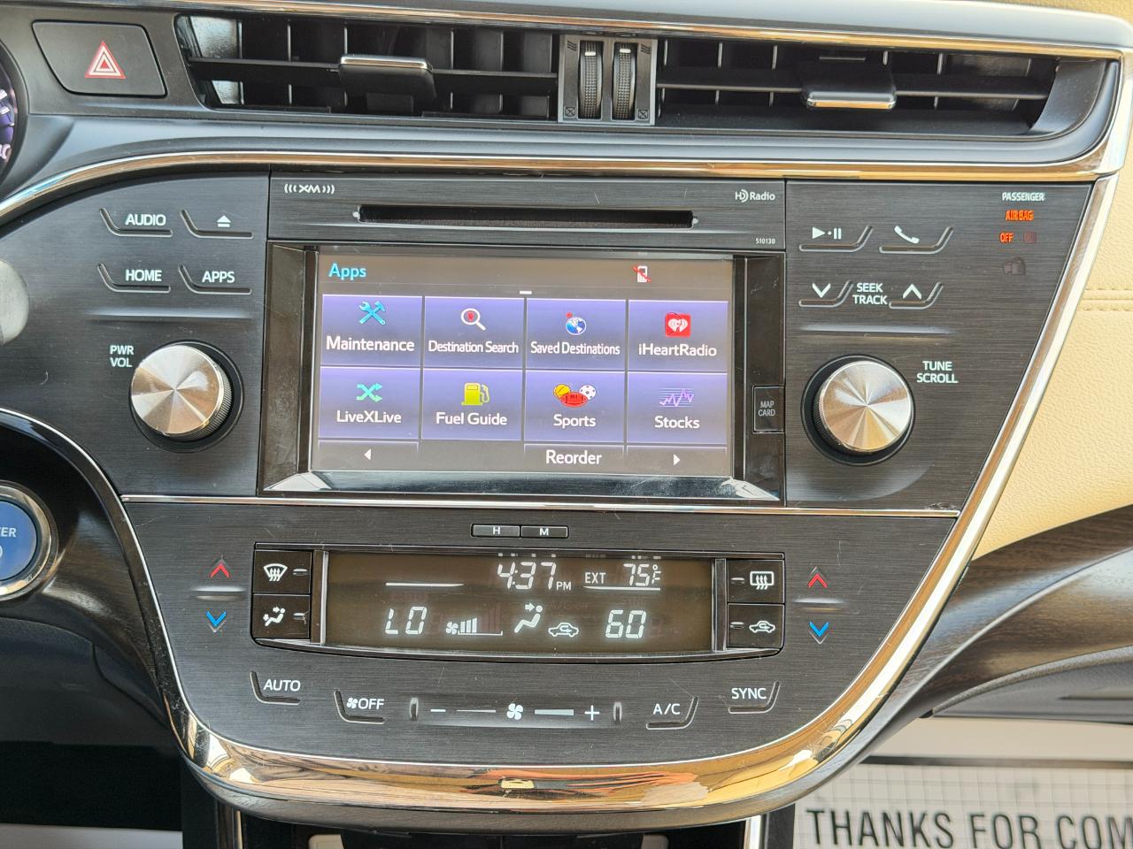 Toyota Avalon Hybrid 4dr Sdn XLE Premium (Natl) 2016