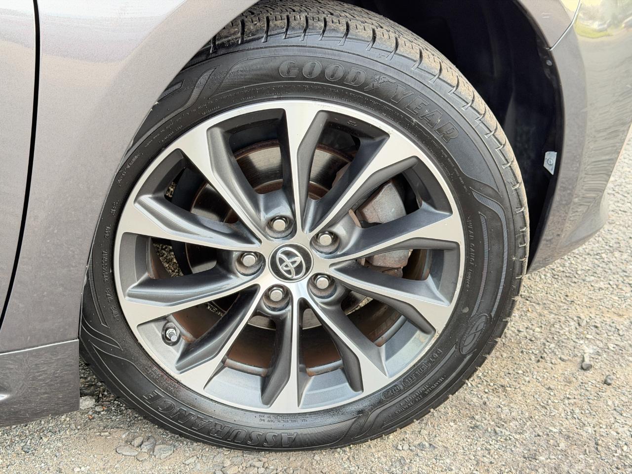 Toyota Avalon Hybrid 4dr Sdn XLE Premium (Natl) 2016