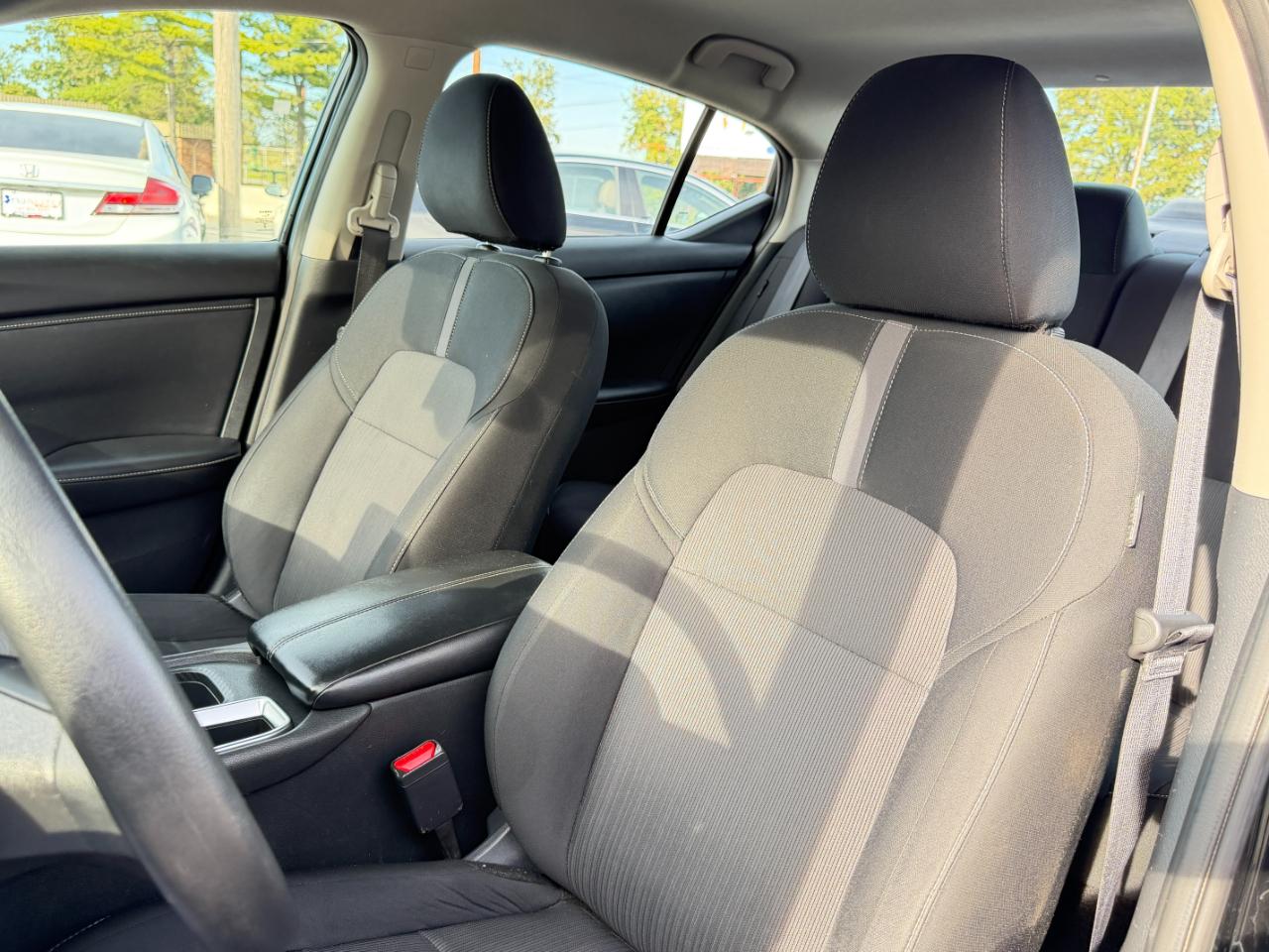 Nissan Sentra SV CVT 2024