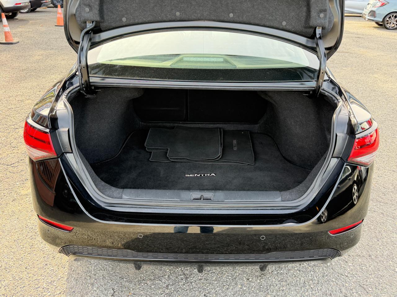 Nissan Sentra SV CVT 2024