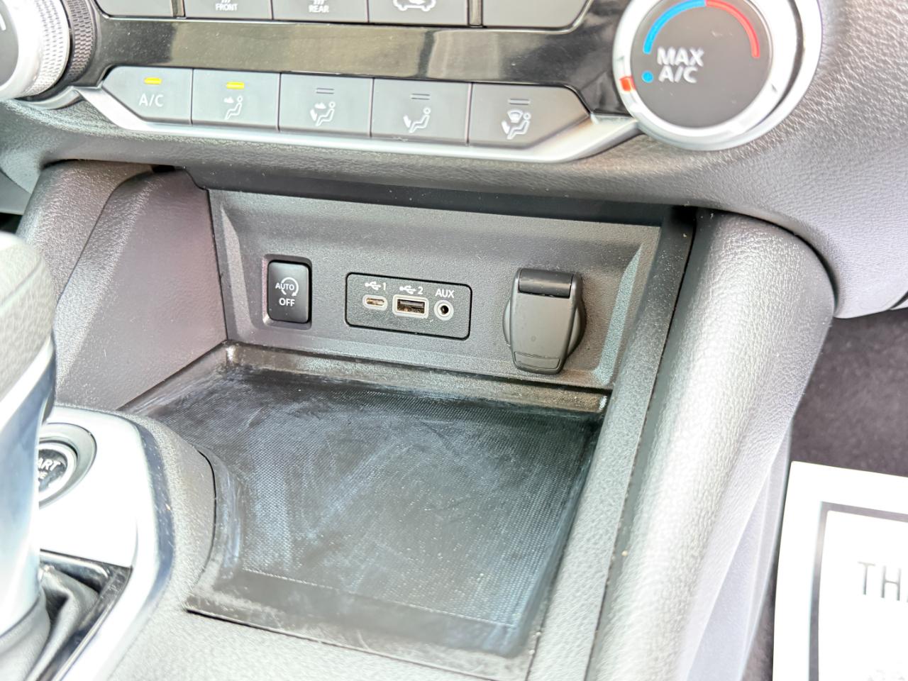 Nissan Sentra SV CVT 2024