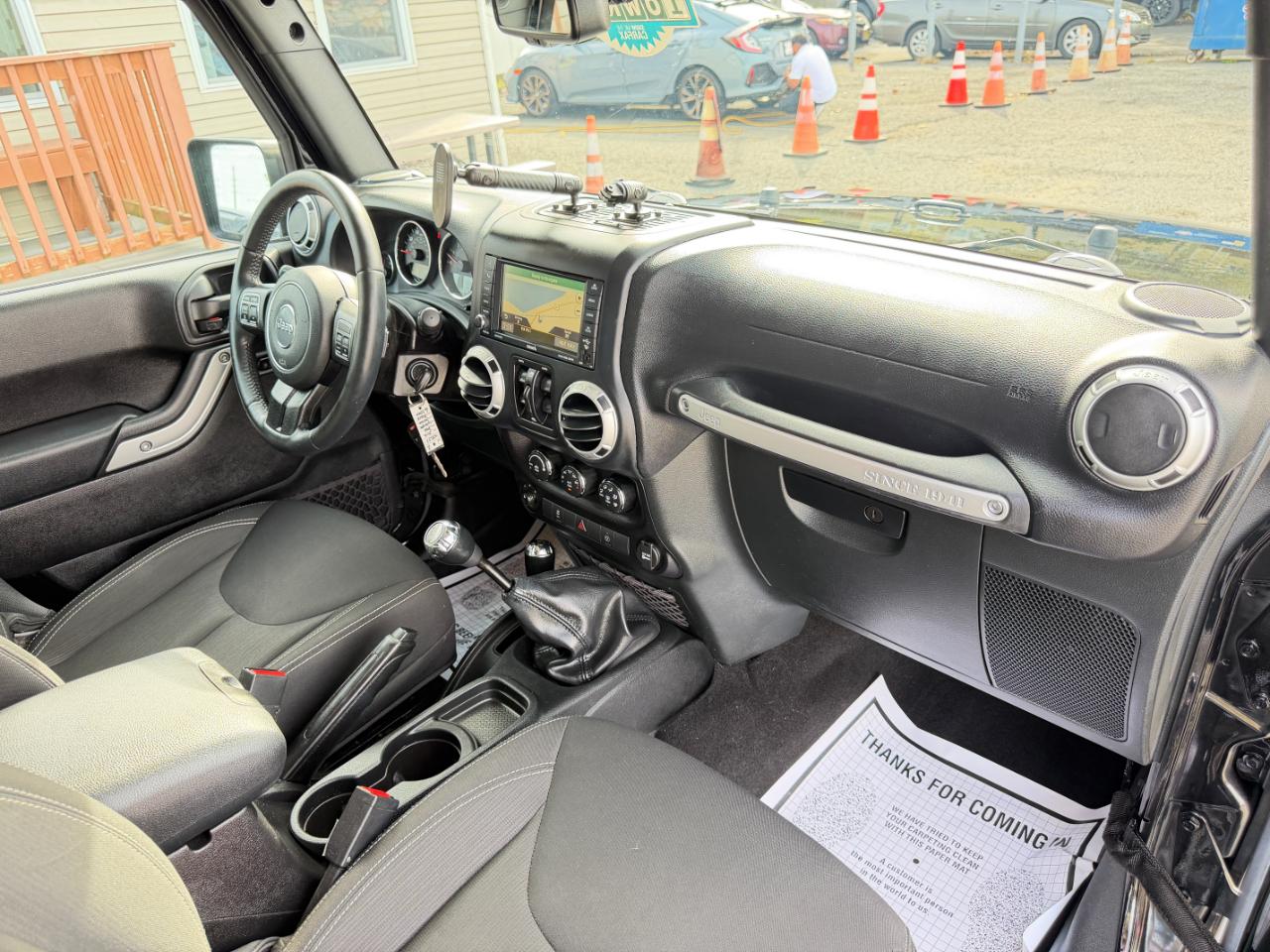 Jeep Wrangler Unlimited 4WD 4dr Sahara 2016