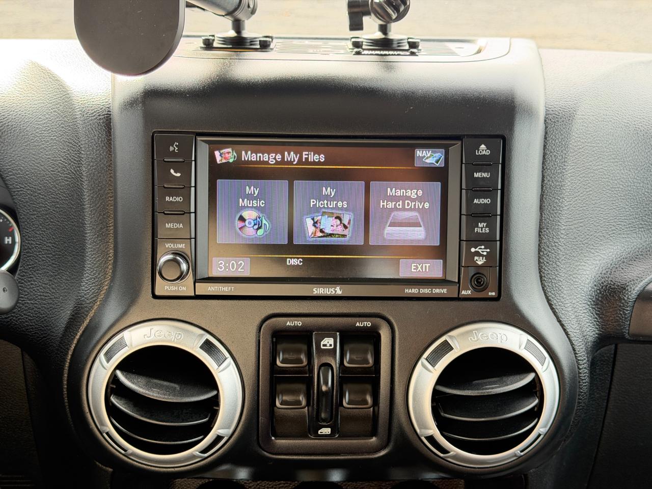 Jeep Wrangler Unlimited 4WD 4dr Sahara 2016