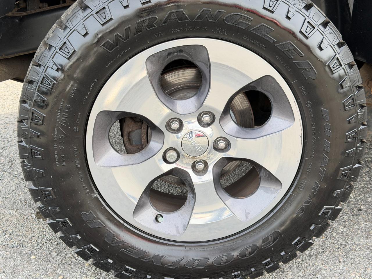Jeep Wrangler Unlimited 4WD 4dr Sahara 2016