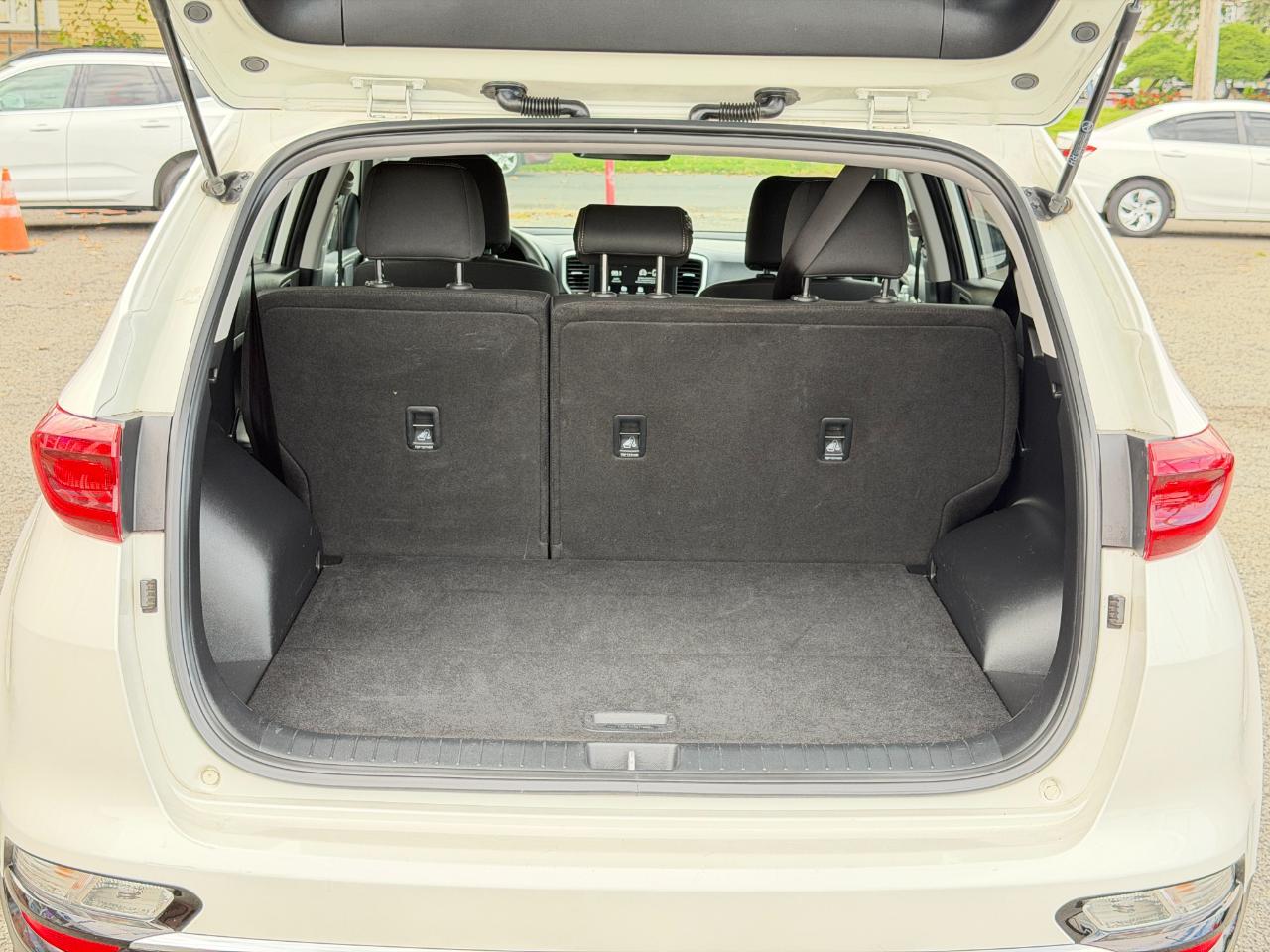 Kia Sportage LX AWD 2021