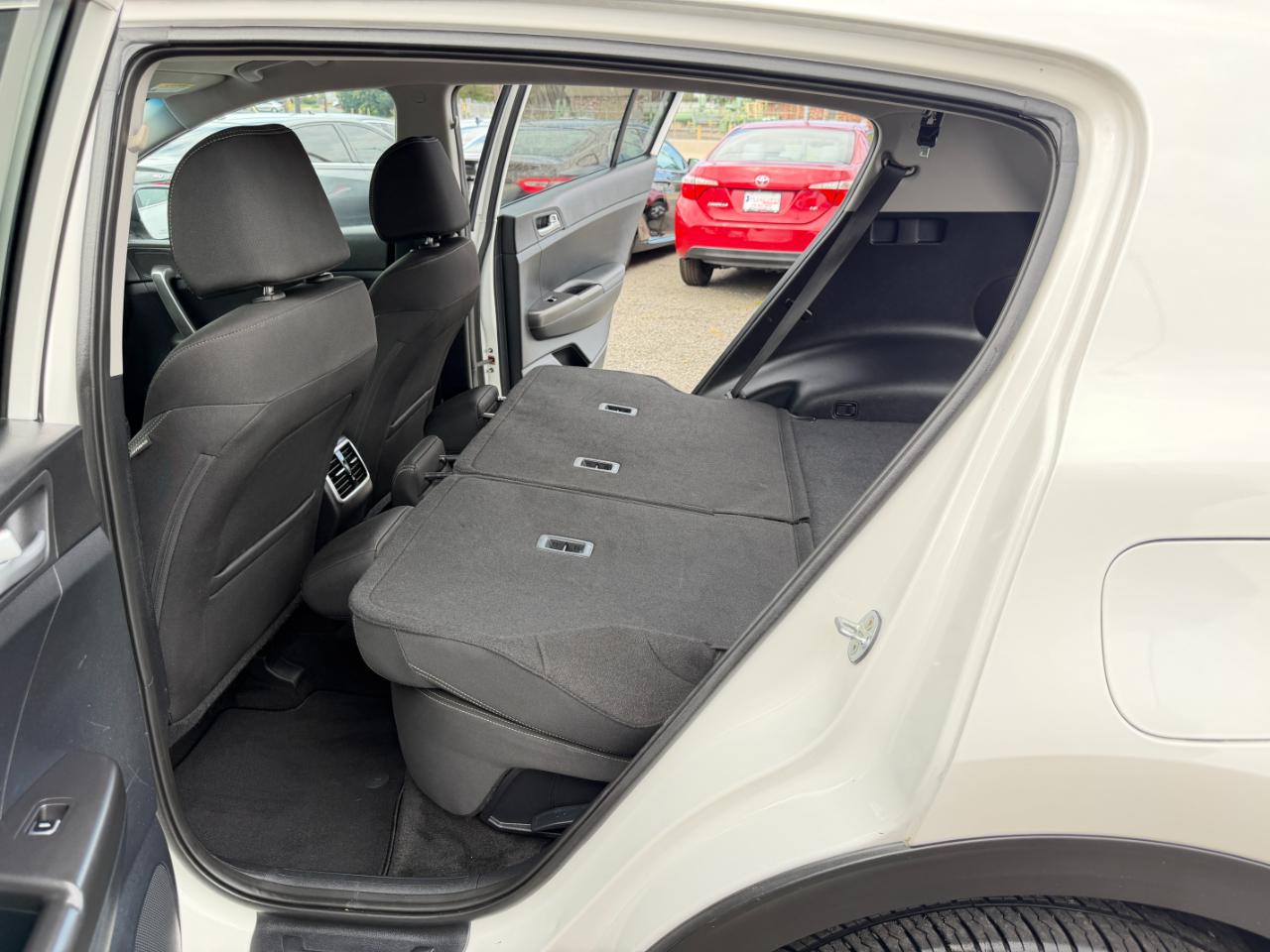 Kia Sportage LX AWD 2021