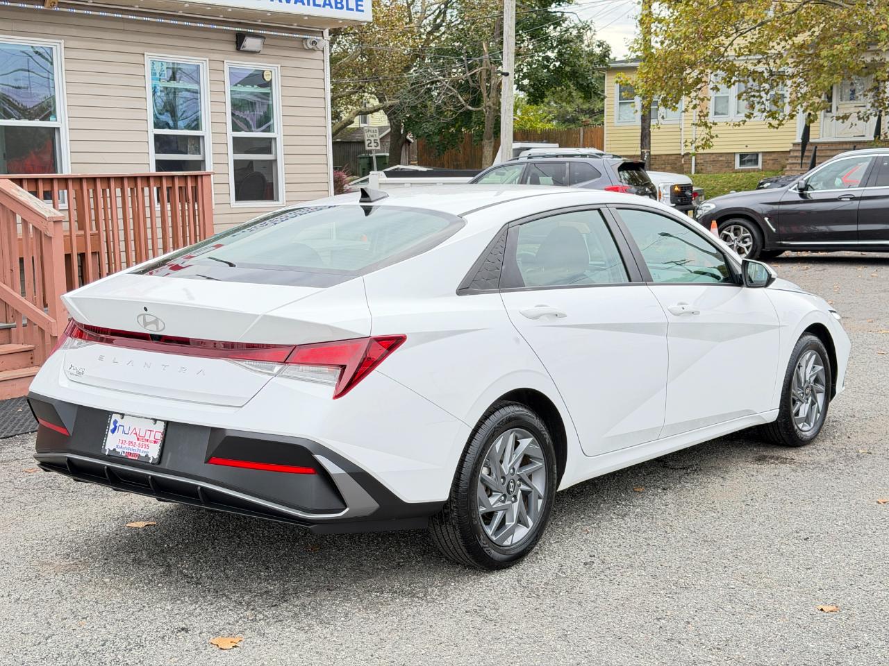 Hyundai Elantra SEL IVT 2024