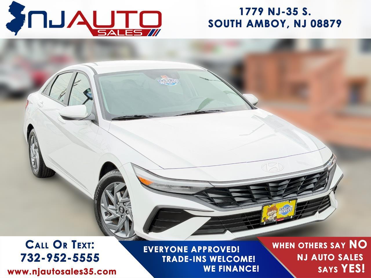 2024 Hyundai Elantra SEL IVT