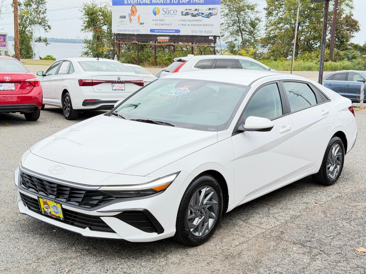 Hyundai Elantra SEL IVT 2024