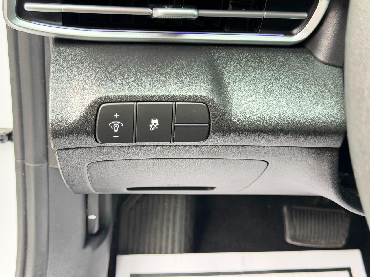 Hyundai Elantra SEL IVT 2024