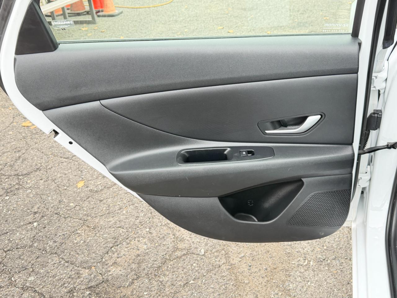 Hyundai Elantra SEL IVT 2024