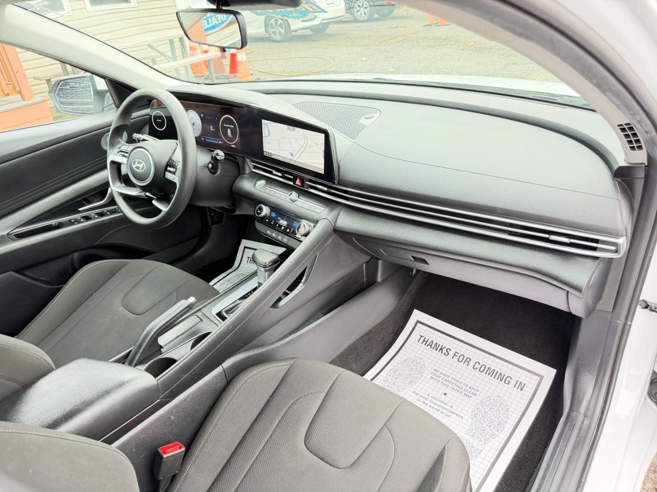 Hyundai Elantra SEL IVT 2024