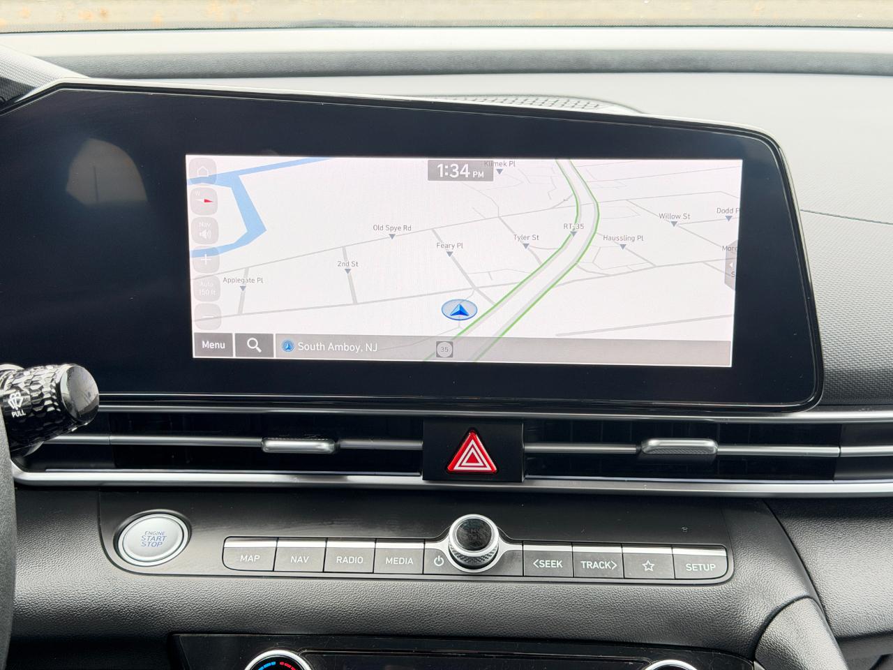 Hyundai Elantra SEL IVT 2024