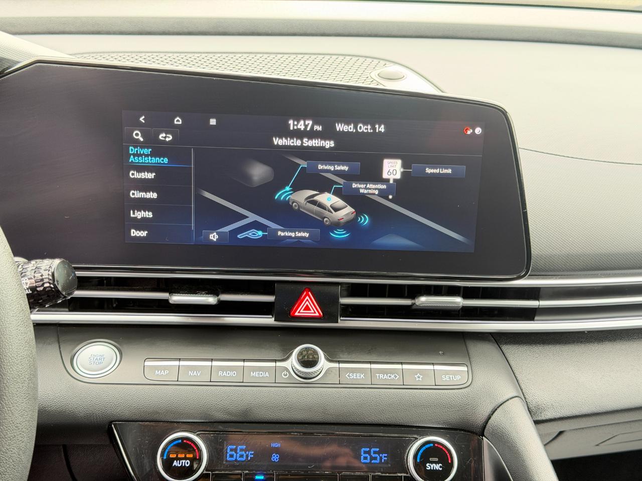 Hyundai Elantra SEL IVT 2024