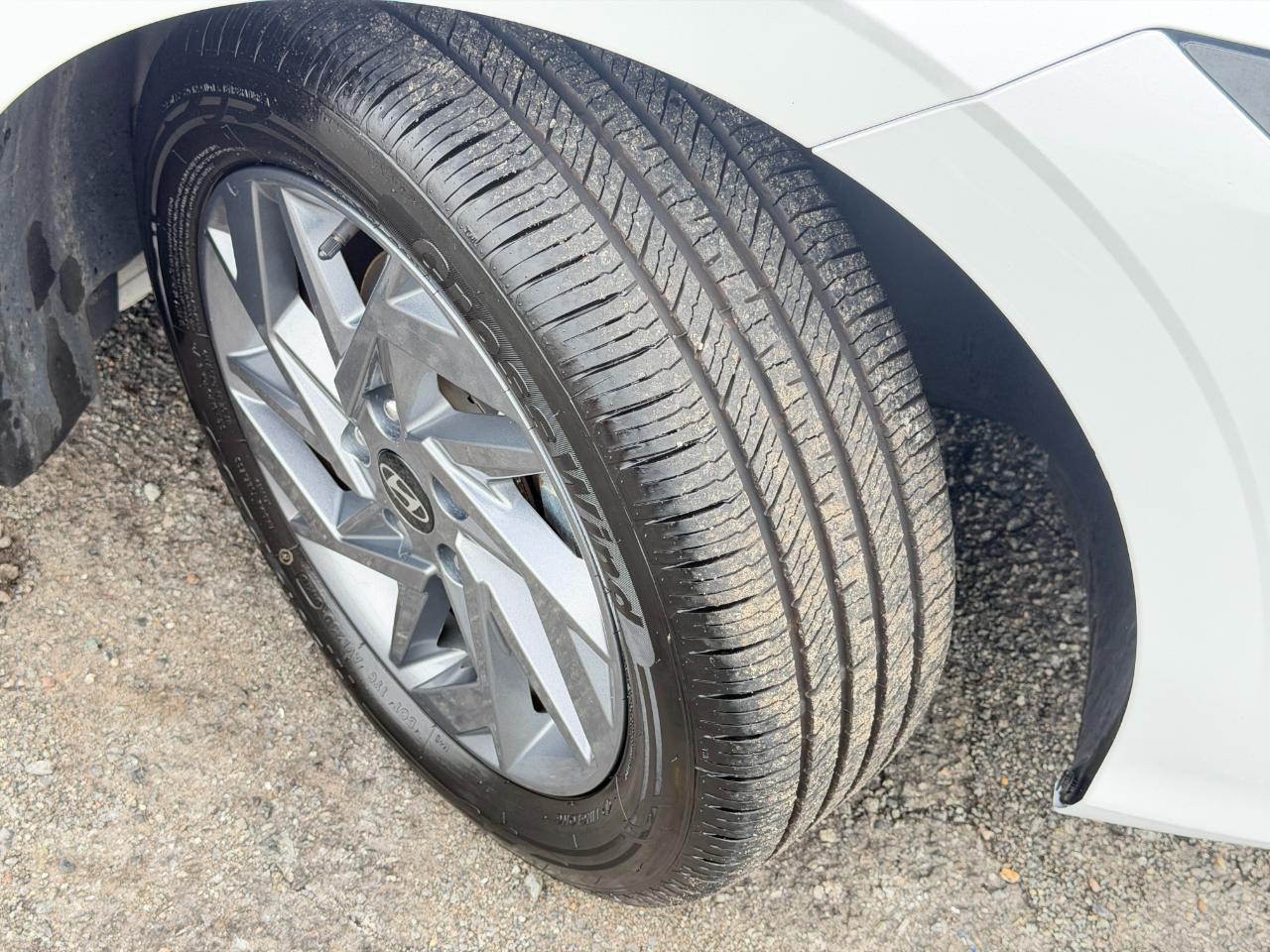 Hyundai Elantra SEL IVT 2024