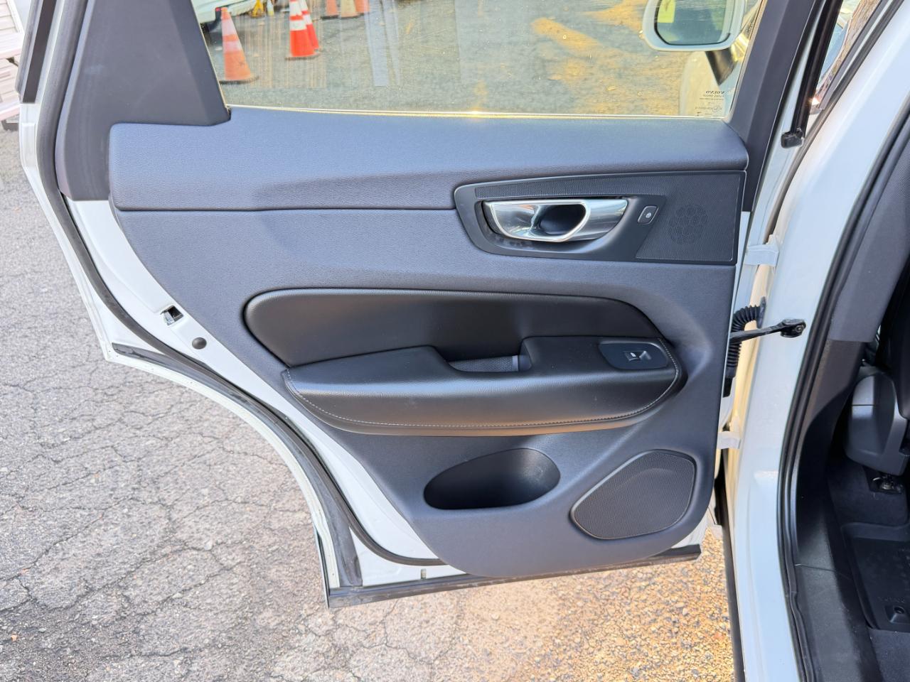 Volvo XC60 T5 AWD Momentum 2019