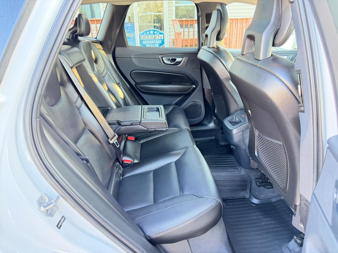 Volvo XC60 T5 AWD Momentum 2019
