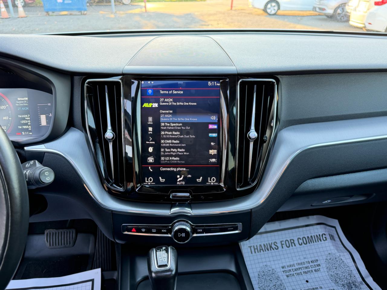 Volvo XC60 T5 AWD Momentum 2019