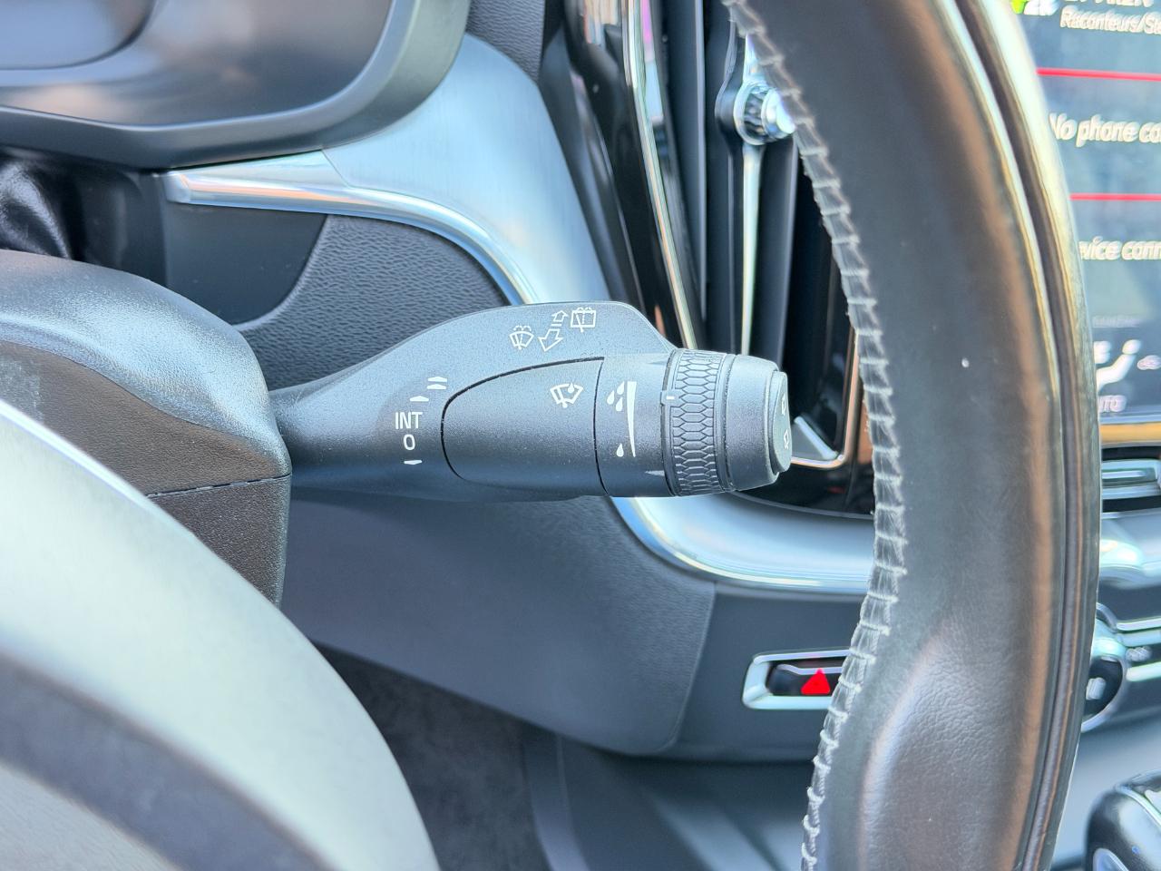 Volvo XC60 T5 AWD Momentum 2019