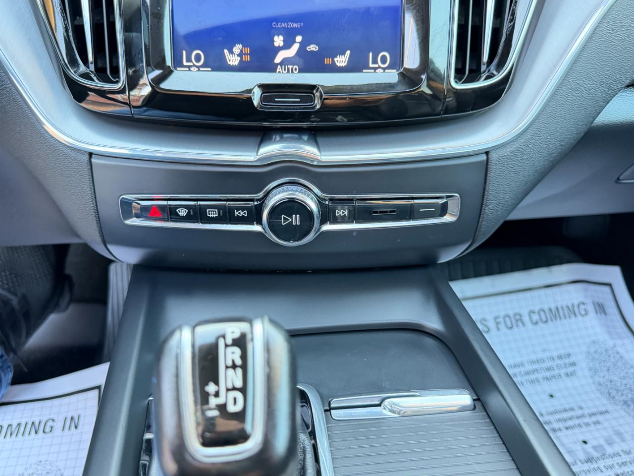 Volvo XC60 T5 AWD Momentum 2019