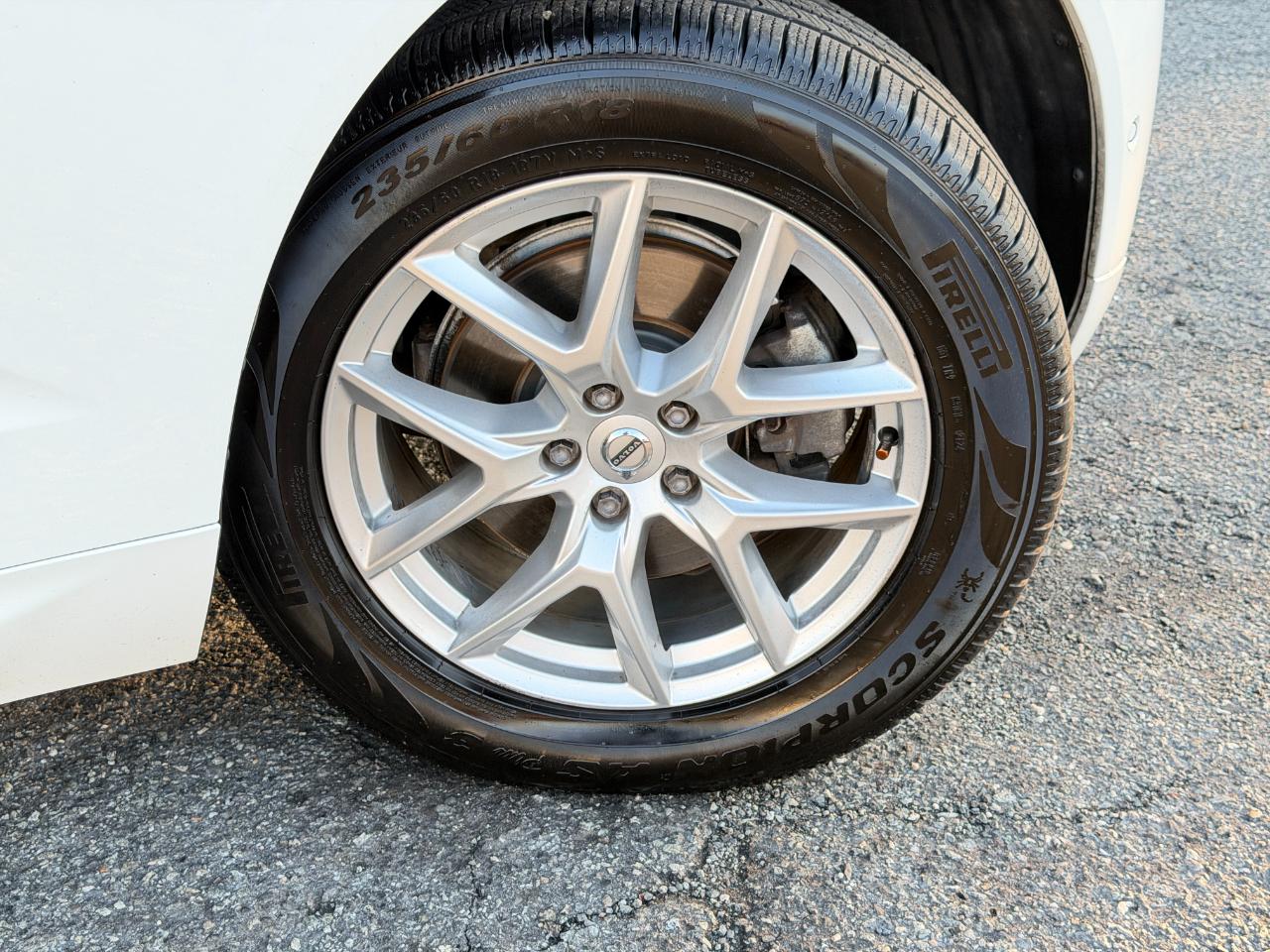 Volvo XC60 T5 AWD Momentum 2019